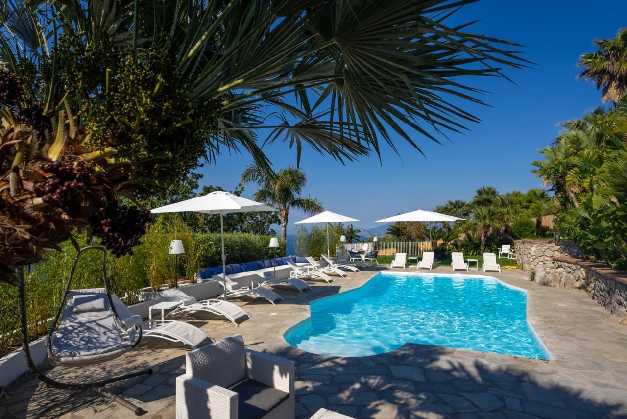 Capri Blue Luxury Le Tre Monelle