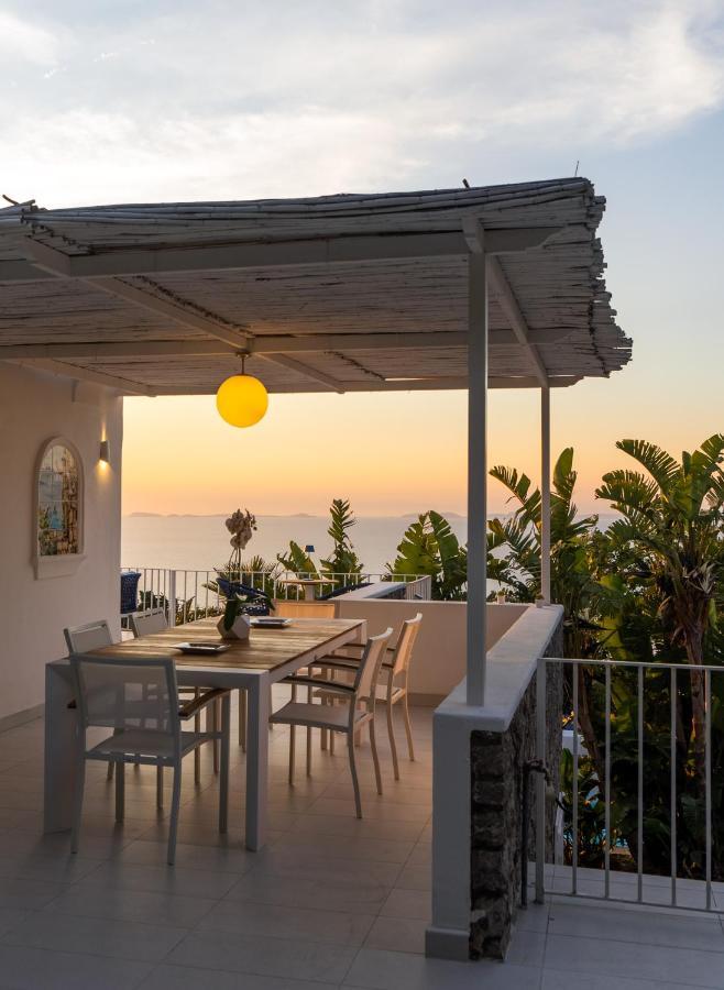 Capri Blue Luxury Le Tre Monelle